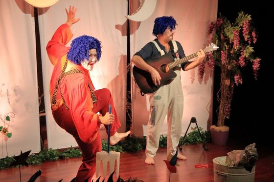 Photo 1 sur 9 du spectacle La chasse aux légumes, par L'Art Semeur